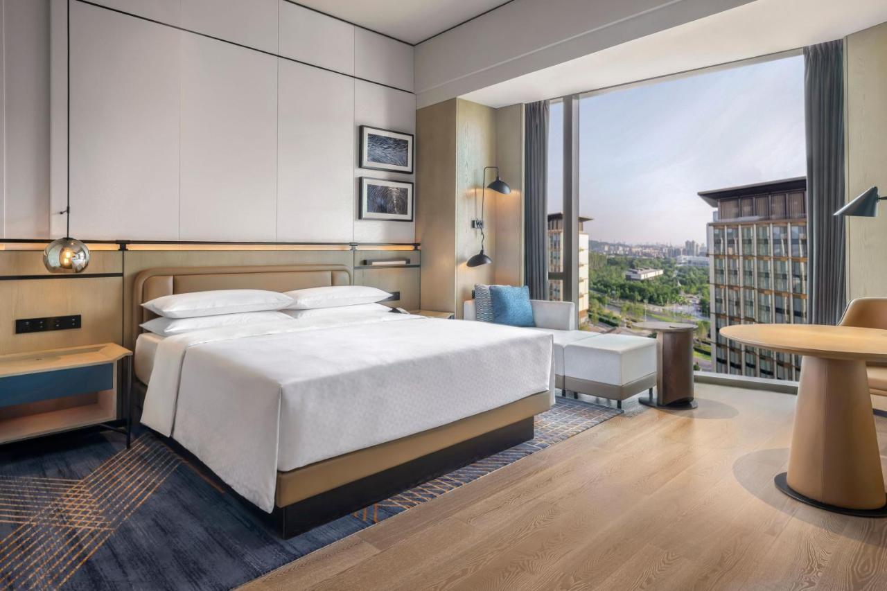 Four Points By Sheraton Guangzhou, Baiyun Екстериор снимка