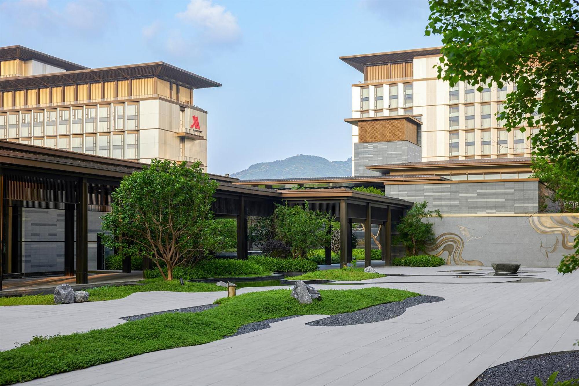 Four Points By Sheraton Guangzhou, Baiyun Екстериор снимка